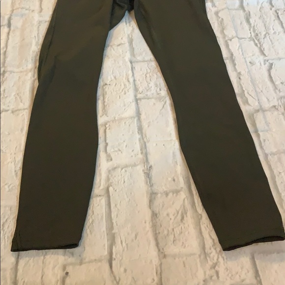 Lululemon NWOT army green leggings sz 2 - Picture 6 of 8